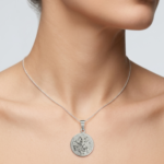 Pingente Medalha São Jorge com Fundo Texturizado - Folheado a Prata - Imagem 3