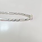 Pulseira Masculina Figaro achatada Prata - 22cm - Imagem 3
