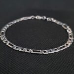 Pulseira Masculina Figaro achatada Prata - 22cm - Imagem 2